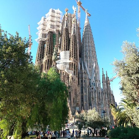 Sagrada Familia Apartment 265 Barcelona Luaran gambar